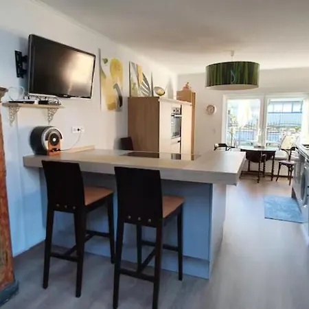 Stylishe Unterkuenfte Naehe Zentrum Von Apartamento *