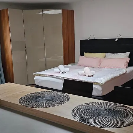 Lejlighed Stylishe Unterkuenfte Naehe Zentrum Von