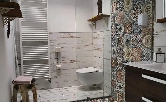 Stylishe Unterkuenfte Naehe Zentrum Von דירה