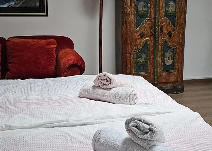 Stylishe Unterkuenfte Naehe Zentrum Von Apartmán